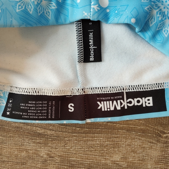 Blackmilk Snowflake Toasties Leggings - Picture 2 of 3